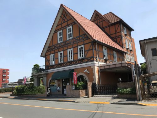(店名)