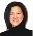 スクールマネジャーの岩本ウェンディさん。教育学英語教授法(TESOL)の資格を持つ。その教育方針のもとに、緻密なカリキュラムが作られている。